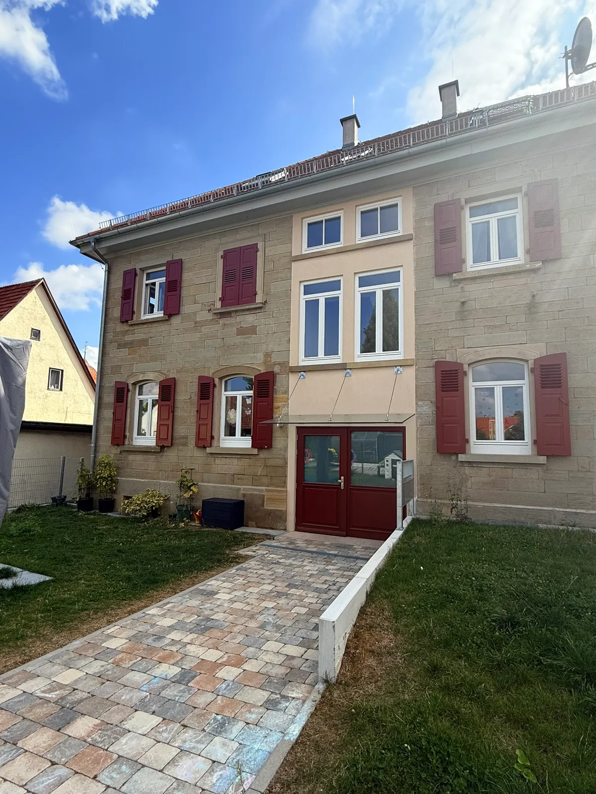 Außenansicht des Kindernests Zauberkiste in Eberdingen-Hochdorf